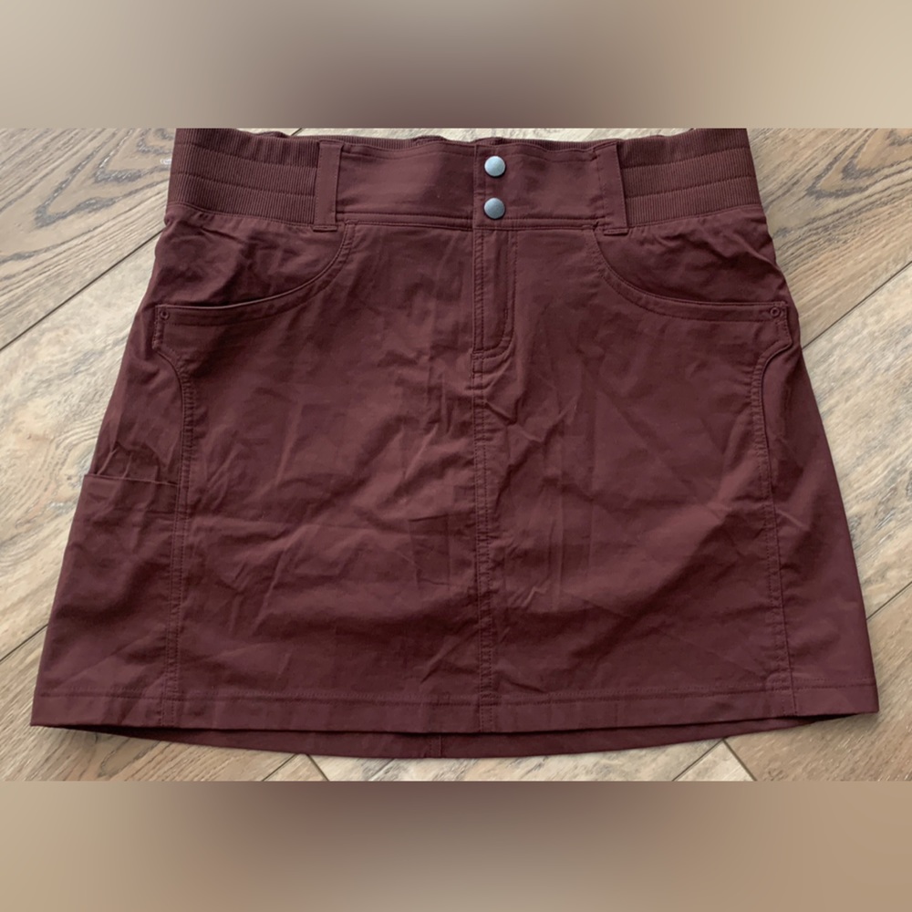 Title Nine Clamber skort sz 10